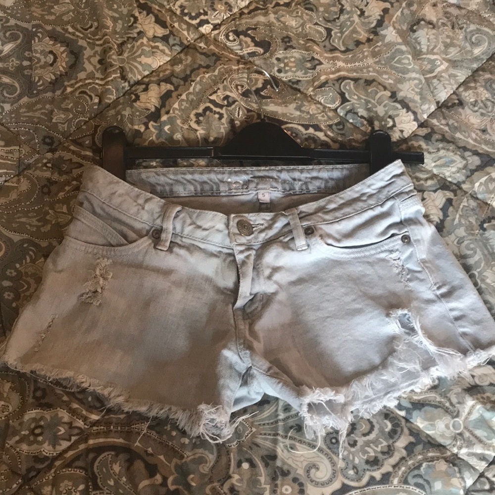 Super cute cut off shorts